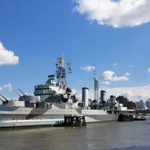 England, London, HMS Belfast on River Thames