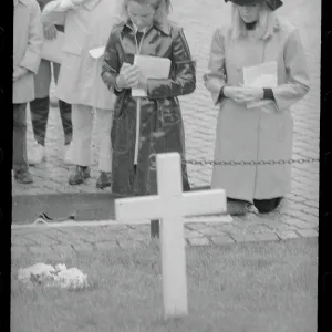 Images Dated 1974 November: 20 Nov 1974