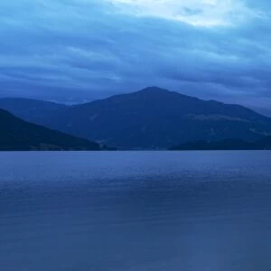 Evening at Lake Zug with the mountains Pilatus and Rigi at back, Zug, Switzerland, Europe