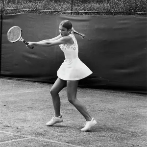 Evert Plays At Wimbledon