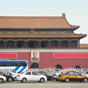 Facade of a building, Tiananmen Gate Of Heavenly Peace, Tiananmen Square, Beijing, China
