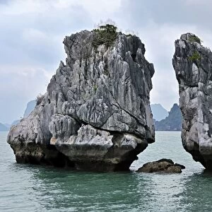 Famous rock formations, Halong Bay, Vietnam, South East Asia