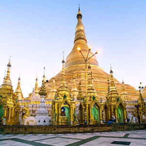 Famous Shwedagon golden pagoda, Yangon, Myanmar