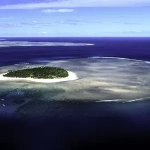 Tavarua Island Print, Mamanuca group, Fiji Tavarua Island Print, Mamanuca group, Fiji