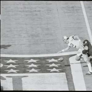 Images Dated 1976 January: 18 Jan 1976