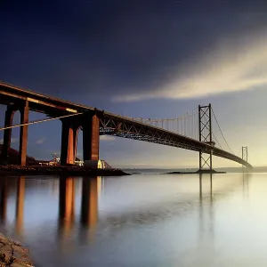 Forth road suspension bridge river edinburgh Forth road suspension bridge river edinburgh