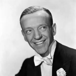 Hollywood Glamour Poster Print Collection: Fred Astaire