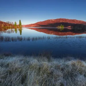 Frosty Loch Tarff Frosty Loch Tarff