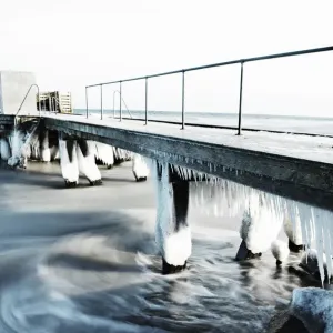 Frozen jetty Frozen jetty
