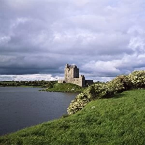 Co Galway, Dunguire Castle