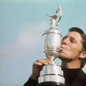 Images Dated 1974 July: 13 Jul 1974