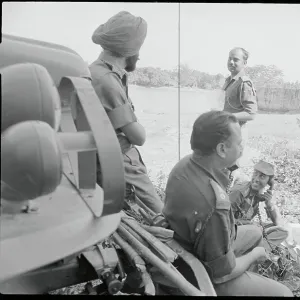 Images Dated 1971 December: 16 Dec 1971