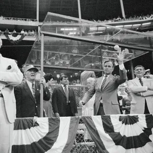 Images Dated 1981 August: 9 Aug 1981