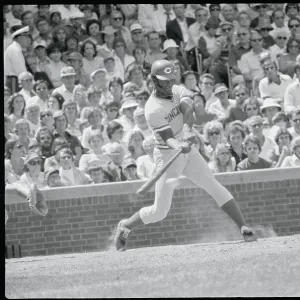 Images Dated 1977 July: 27 Jul 1977