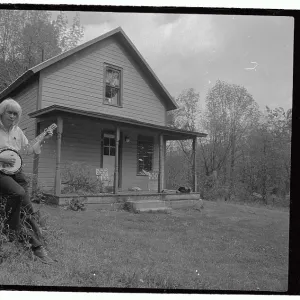 Images Dated 1977 June: 12 Jun 1977
