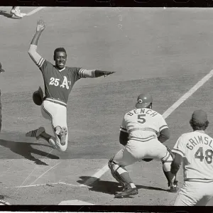 Images Dated 1972 October: 15 Oct 1972