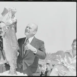 Images Dated 1975 September: 4 Sep 1975