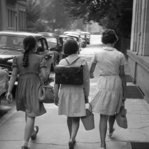 Alumnas Alemanas de la Escuela. Alumnas Alemanas de la Escuela.