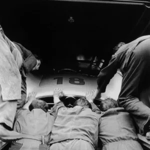 Collections: Hulton Archive