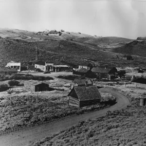 Images Dated 1970 December: 17 Dec 1970