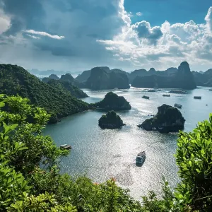 Ha Long Bay