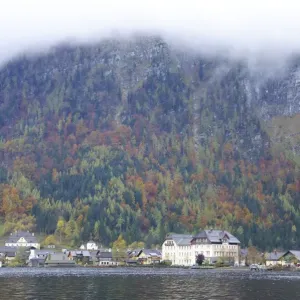 Hallstatter See in Autumn Hallstatter See in Autumn