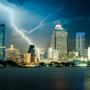 Hard lightening Hard lightening