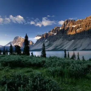 Hector Lake, Banff National Park, Canada Hector Lake, Banff National Park, Canada