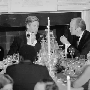Images Dated 1974 December: 6 Dec 1974
