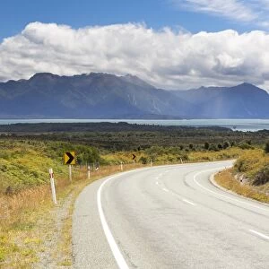 Highway 94 overlooking Lake Te Anau, Te Anau Downs, Southland Region, New Zealand