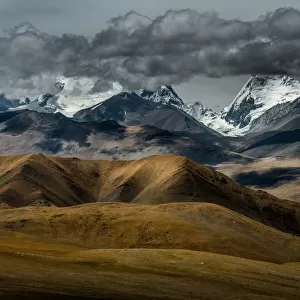 Himalayas range