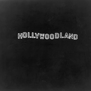 Hollywood Sign, Original sign lit at night