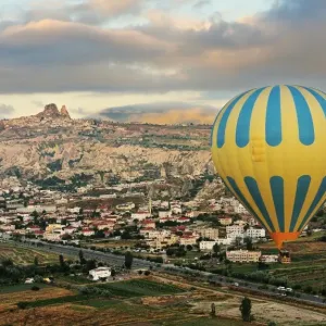 Hot Air Balloon and Uchisar Castle Print Hot Air Balloon and Uchisar Castle Print