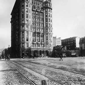 Hotel Savoy on 5th Avenue, New York City, circa 1890