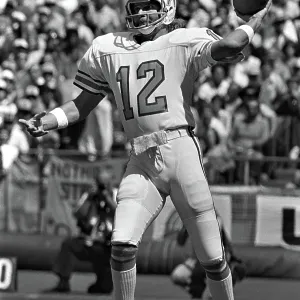 Houston Oilers v Pittsburgh Steelers Houston Oilers v Pittsburgh Steelers