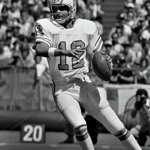 Houston Oilers v Pittsburgh Steelers Houston Oilers v Pittsburgh Steelers