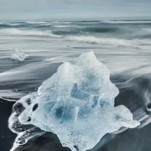 Ice on beach, Jokulsarlon Lagoon, Southern Iceland Ice on beach, Jokulsarlon Lagoon, Southern Iceland