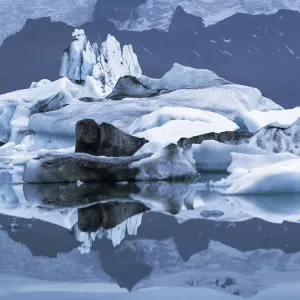 Iceberg filled lake Jokulsarlon, Skaftafell National Park, Southeast Iceland, Iceland Iceberg filled lake Jokulsarlon, Skaftafell National Park, Southeast Iceland, Iceland