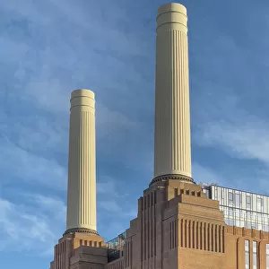 Iconic Art Deco Battersea Power Station
