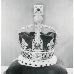 Bettmann Archive Collection: Royal Reverie