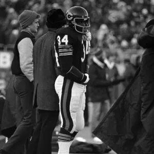 Images Dated 1976 December: 13 Dec 1976
