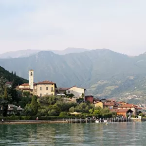 Travel Destinations Poster Print Collection: Lake Iseo, Lombardy, Northern Italy,