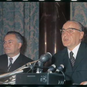 Images Dated 1977 June: 9 Jun 1977