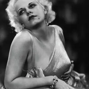 Hollywood Glamour Poster Print Collection: Jean Harlow: Platinum Icon