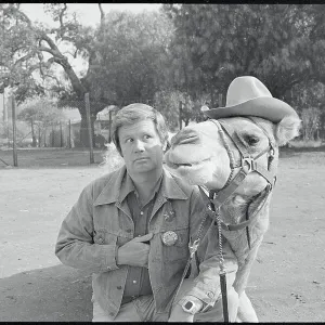 Images Dated 1975 November: 13 Nov 1975