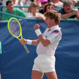 Images Dated: 1991