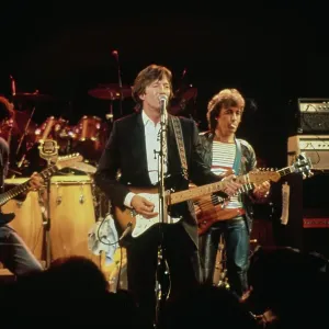 Jimmy Page, Eric Clapton, Bill Wyman and Jeff Beck Perform for ARMS Jimmy Page, Eric Clapton, Bill Wyman and Jeff Beck Perform for ARMS