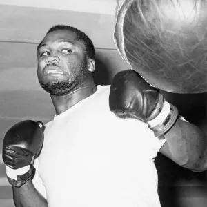 Boxing Through the Ages: A Stunning Visual Journal: Joe Frazier