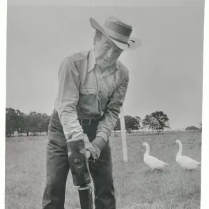 Images Dated 1975 October: 20 Oct 1975