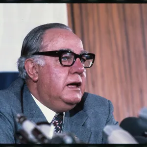 Images Dated 1976 June: 25 Jun 1976